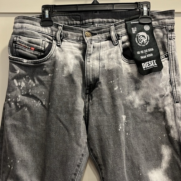 NWT Diesel D-Strukt mens grey relaxed fit slim Italian design jeans 100% denim - Picture 4 of 12